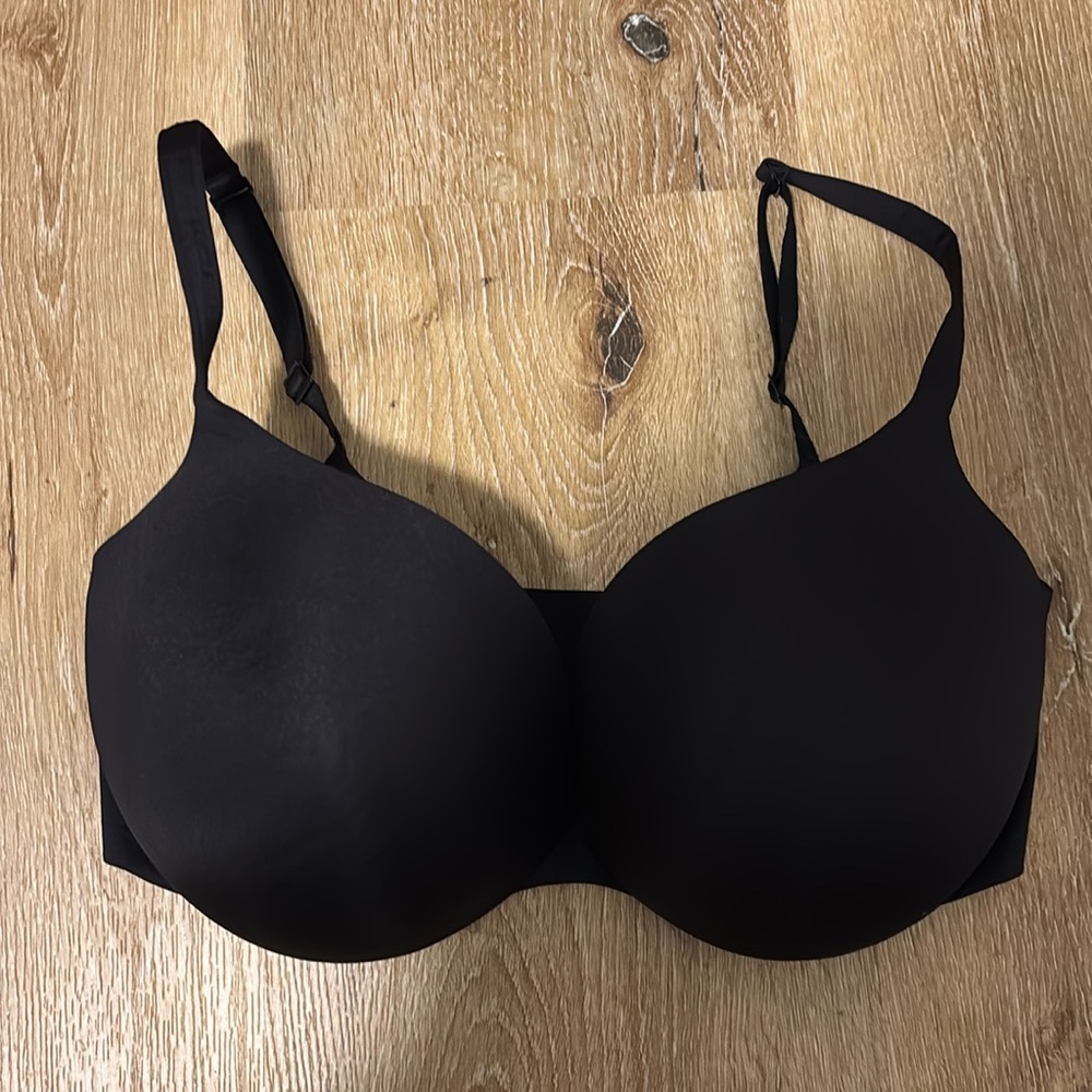 Skims size 36DDD bra nwot